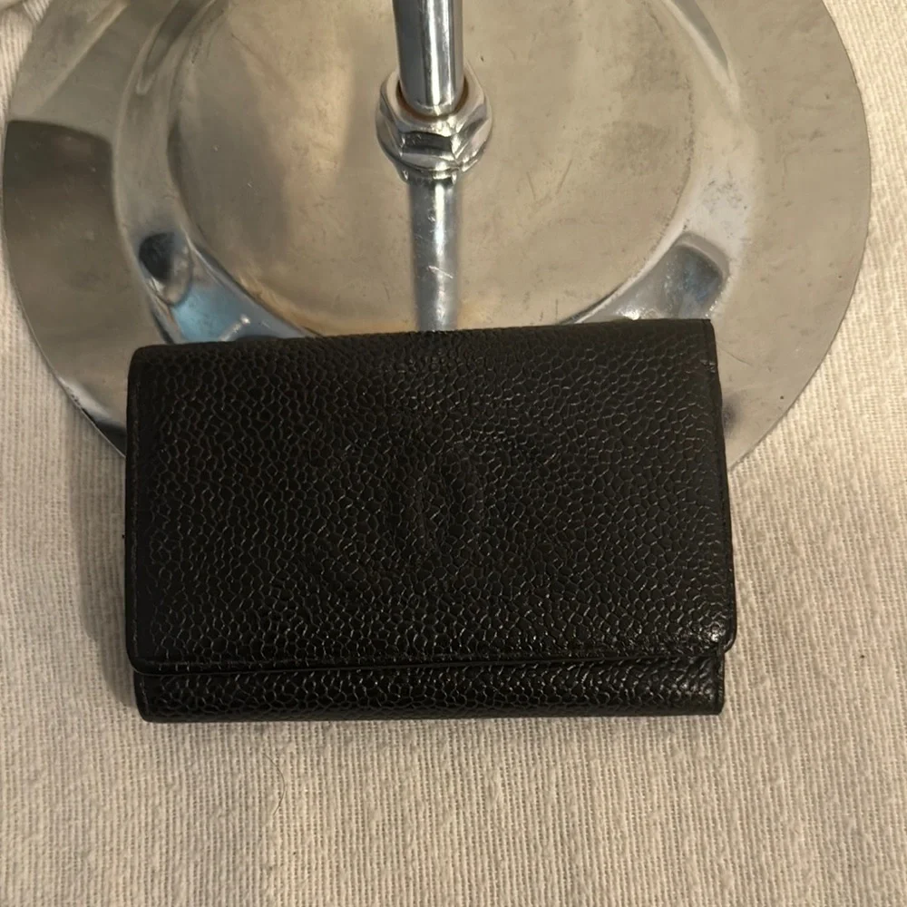 CHANEL Black Caviar Leather Key Card Holder - Picture 3 of 12
